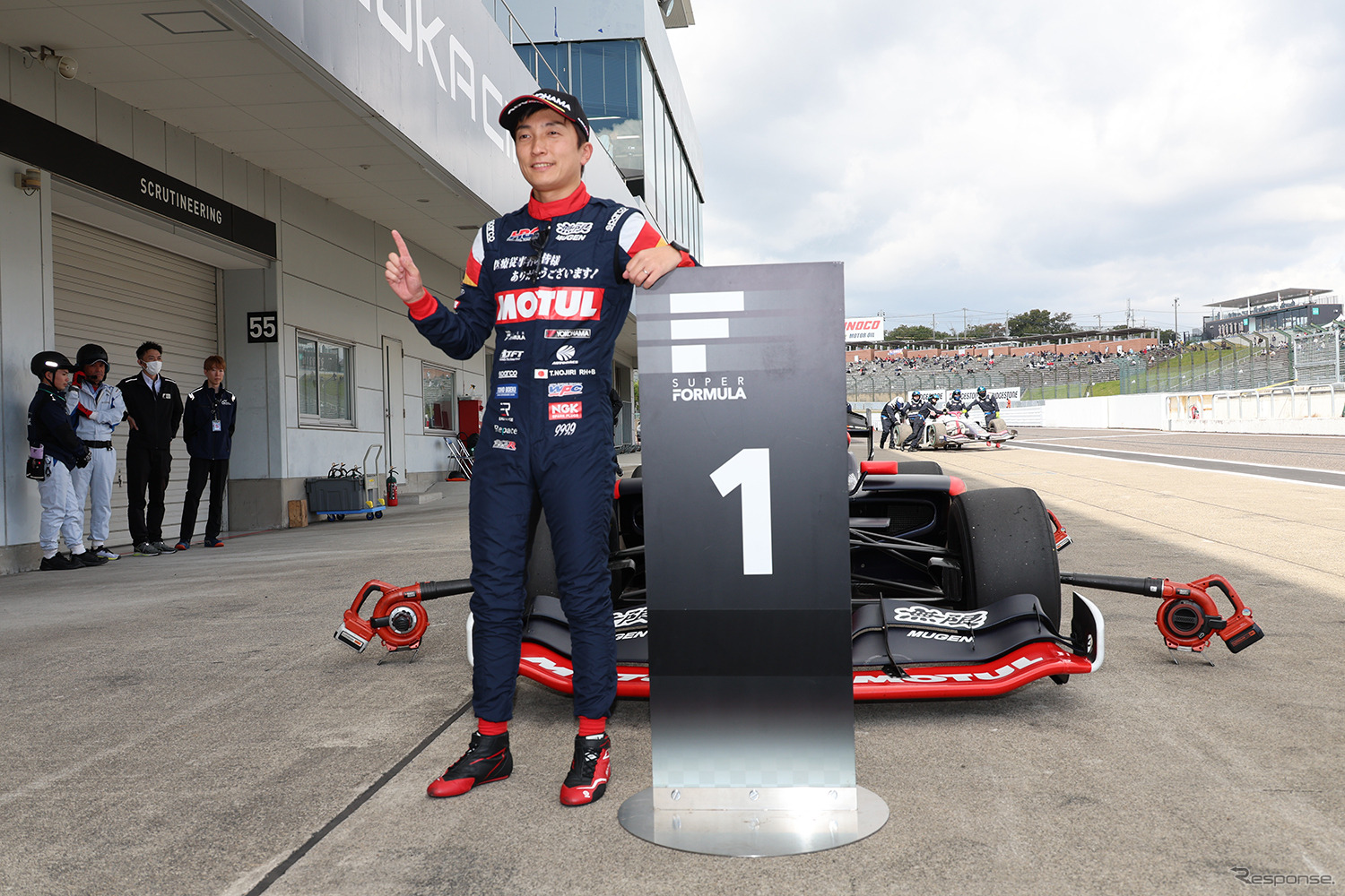優勝しランキング2位に上がった#1 野尻智紀（TEAM MUGEN）