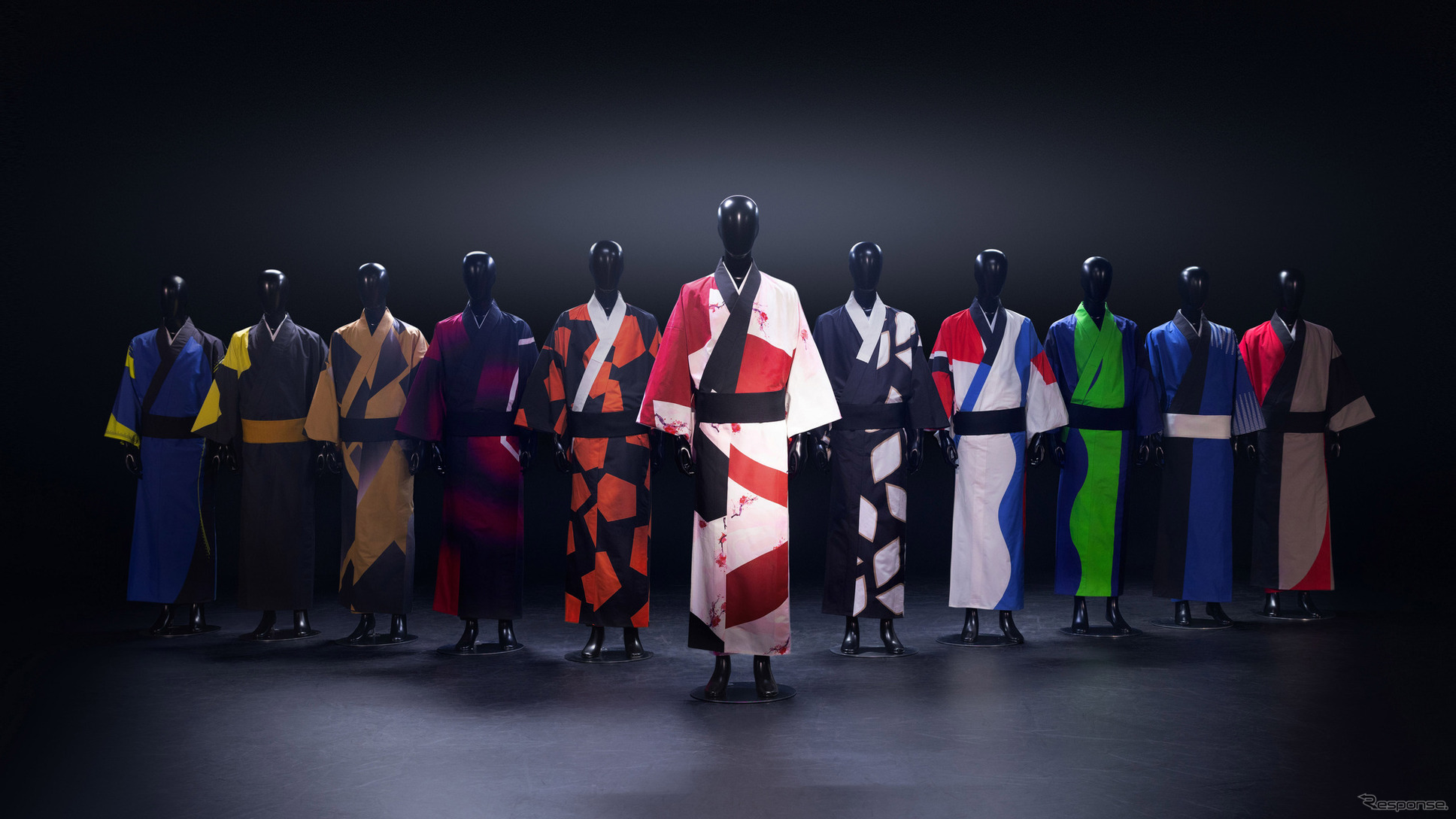 ニッサン・フォーミュラEチーム、東京大会に参戦する全チームに特注の着物を提供