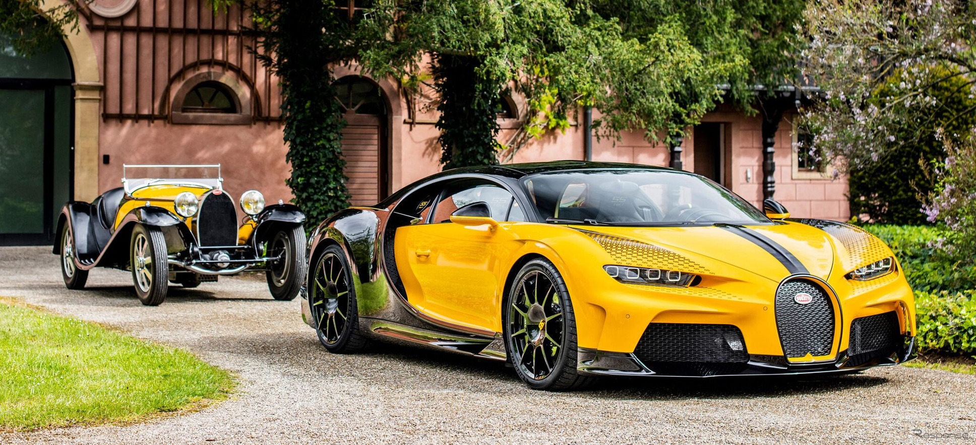 ブガッティ・シロン・スーパースポーツの「55 1 of 1」とタイプ55スーパースポーツ