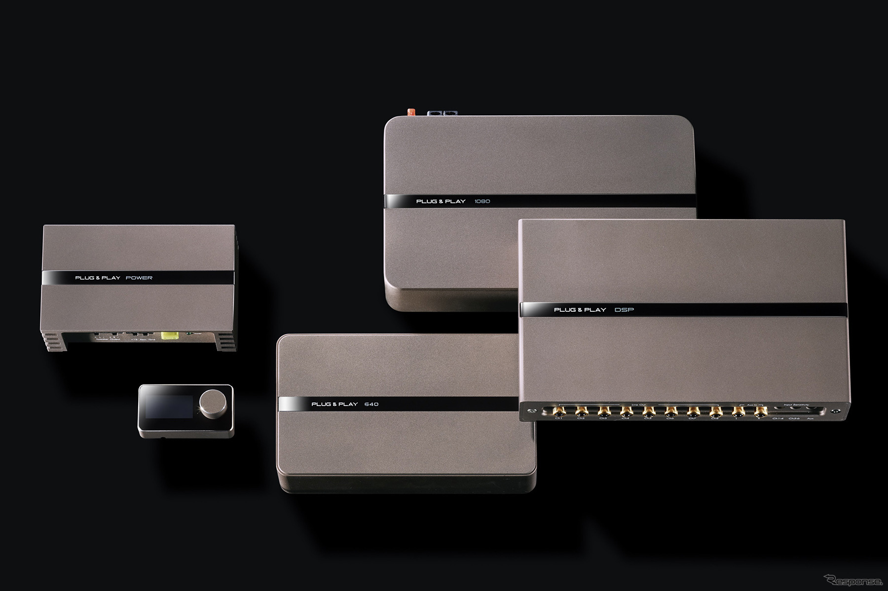 「PLUG&PLAY」の製品群。