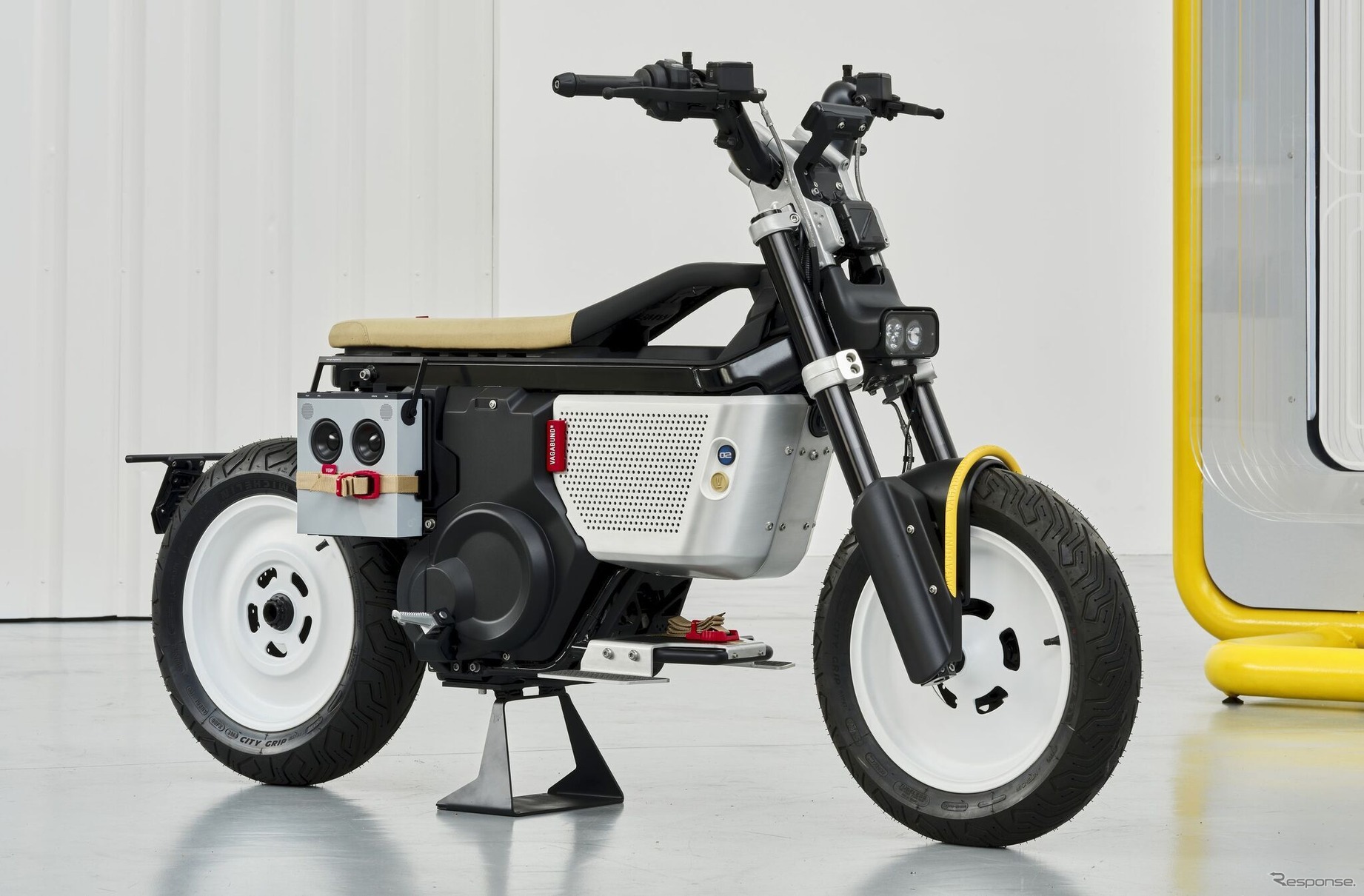 BMW CE 02 x VAGABUND