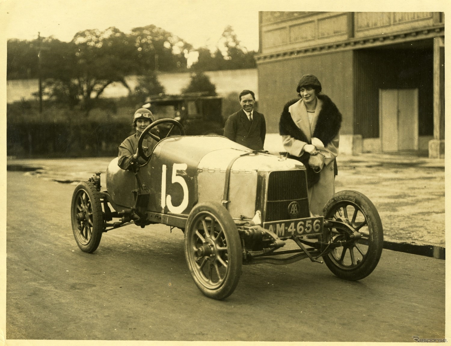 アストンマーティンの第1号車、1914年製「コールスカトル」