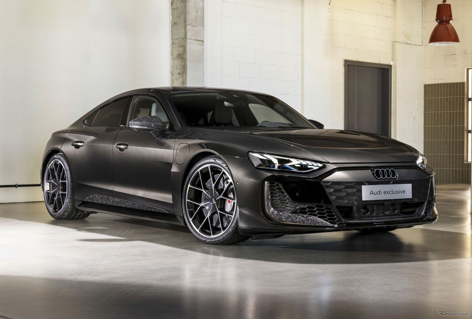 アウディ e-tron GT 世界限定299台の「エクスクルーシブ」