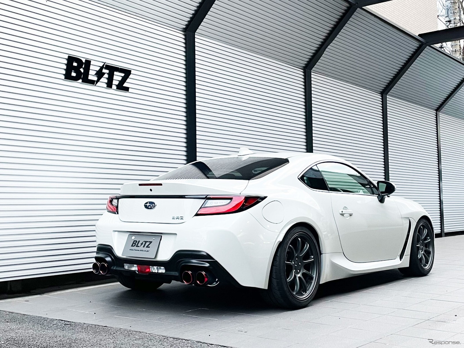 ニュルスペック・カスタムエディション　『GR86/BRZ」AT車用カーボンレッドテールセット（CR）装着例