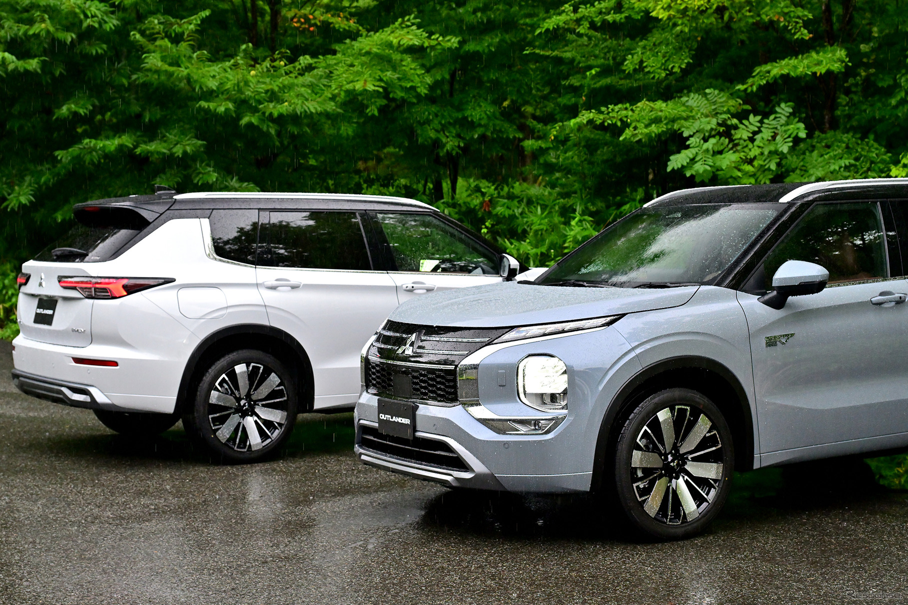 三菱アウトランダーPHEV