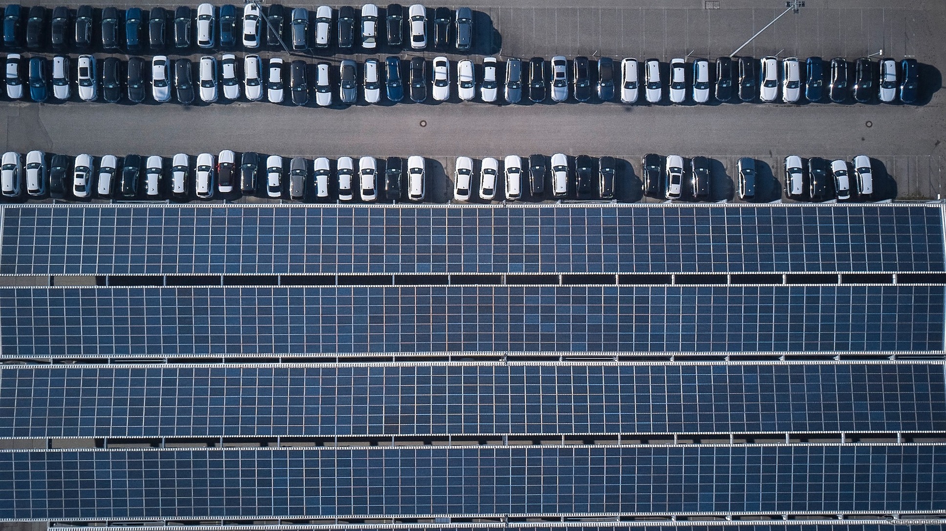 BMWグループがドイツ2工場に14MWpの太陽光発電システム導入