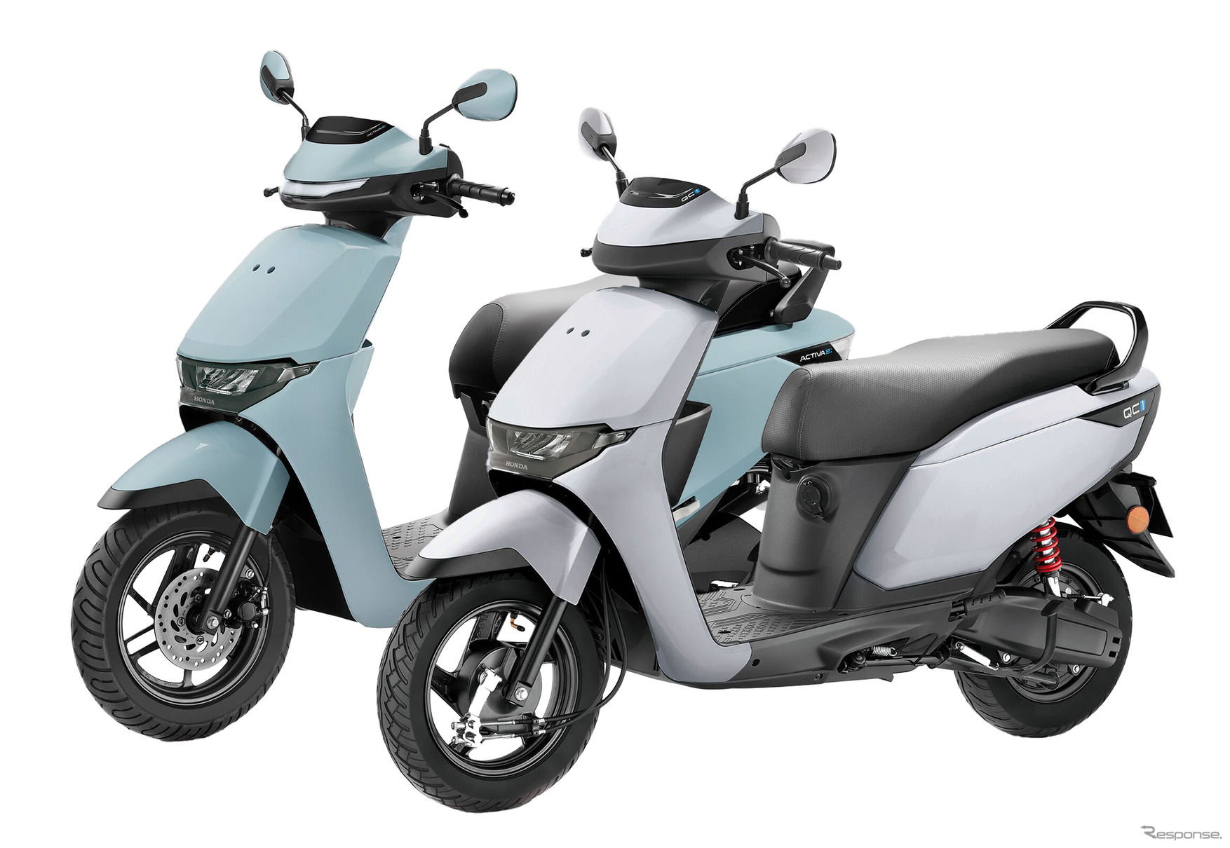 ホンダ ACTIVA e:（左）とQC1（右）
