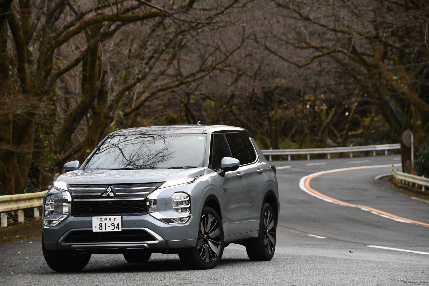 三菱 アウトランダーPHEV