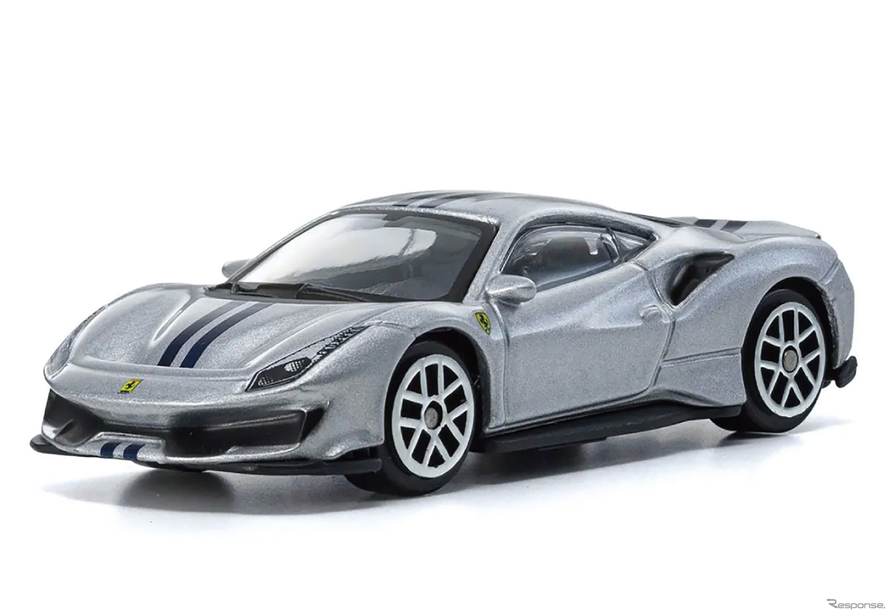 フェラーリ『488 Pista』の1/64スケールミニカー