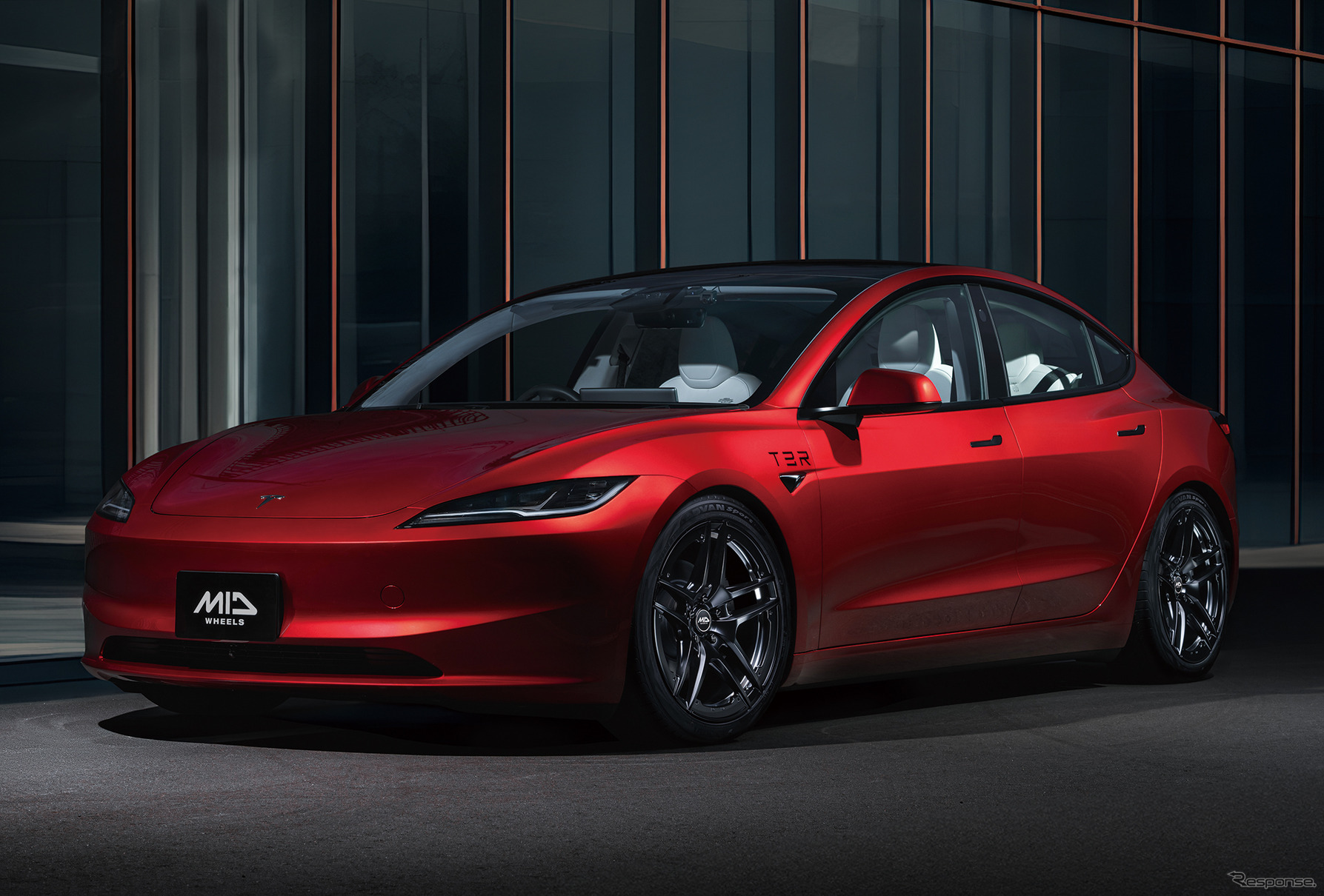 MID MTW TW025 × TESLA Model 3