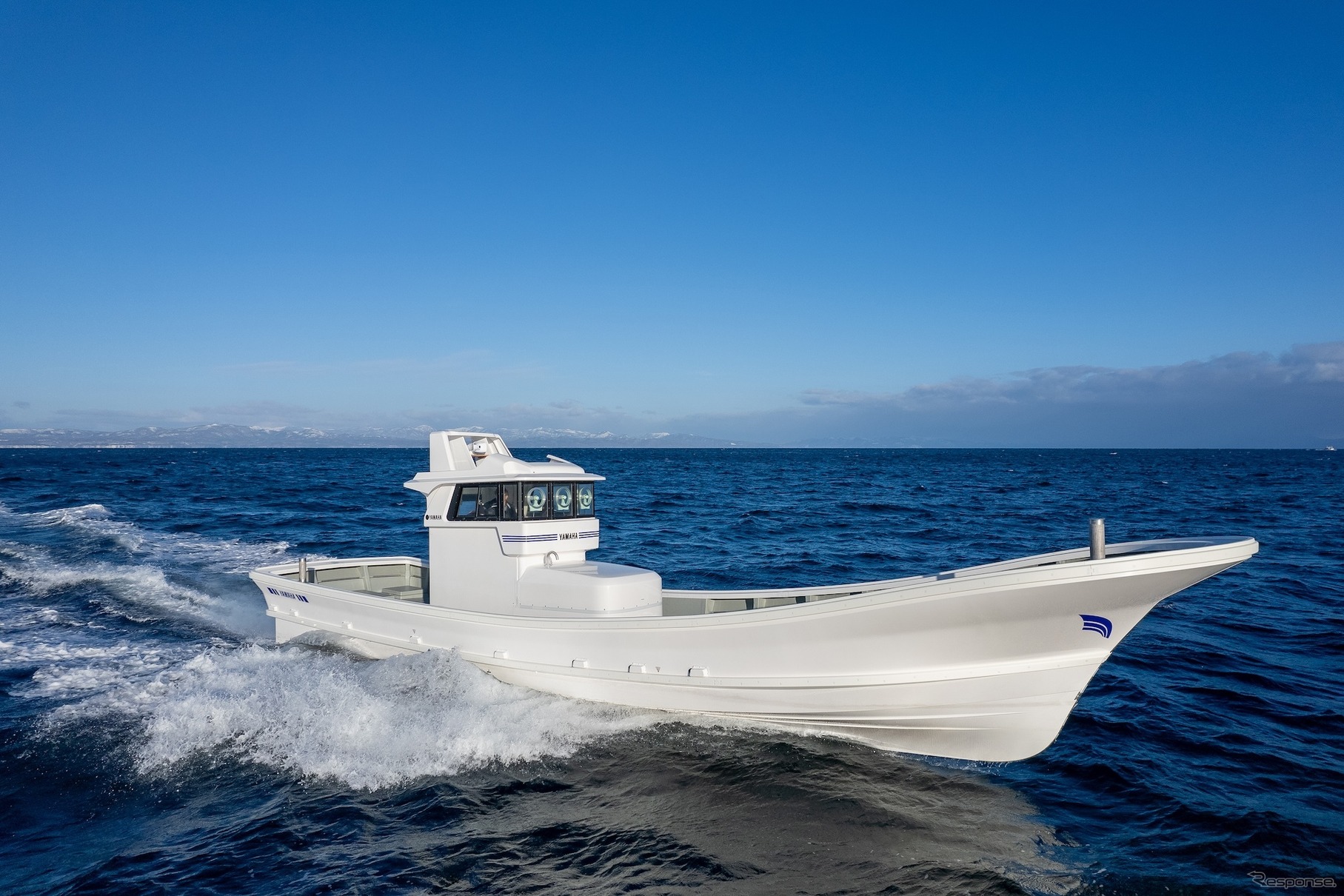 ヤマハ発動機の新型漁船「DY-48I-0A」