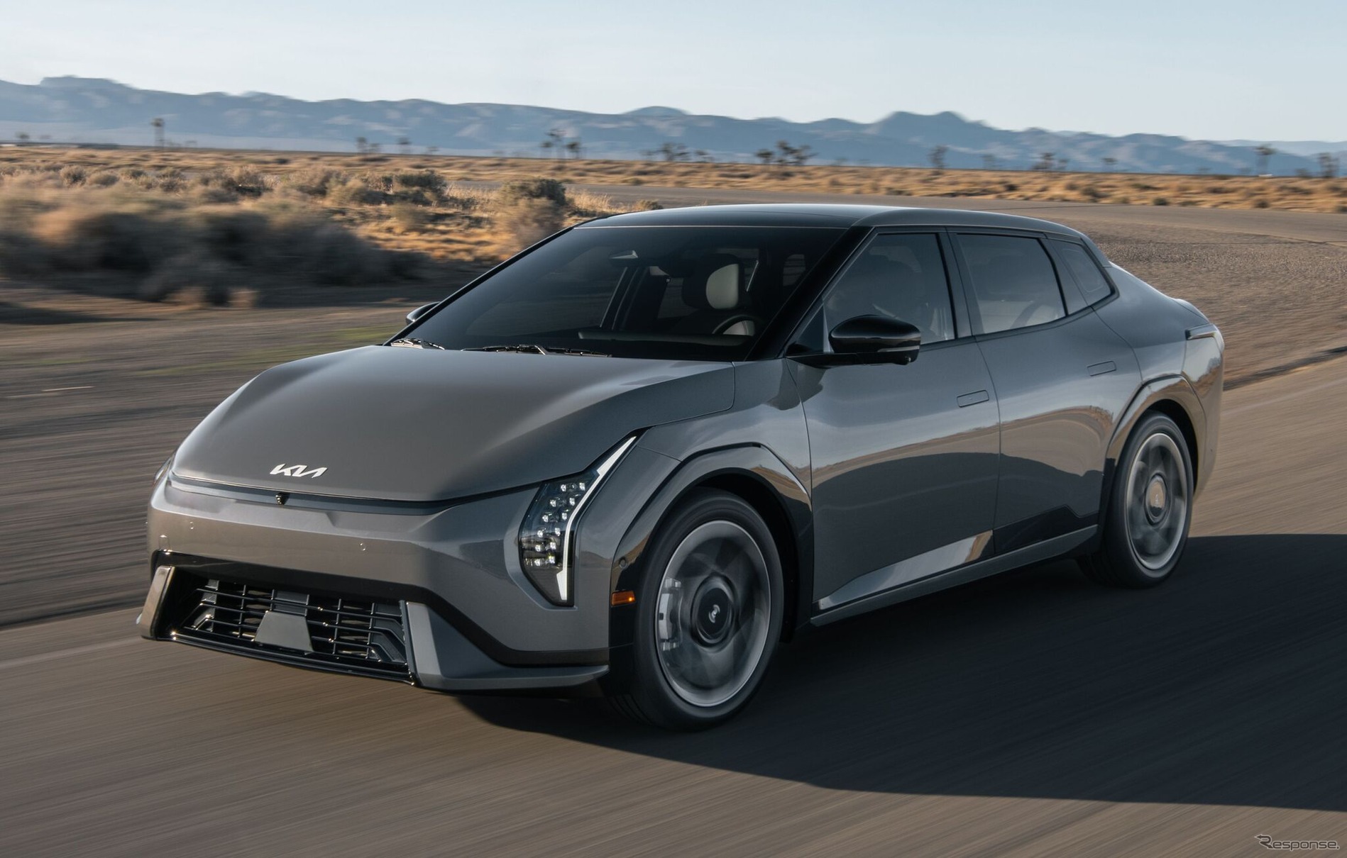 キア EV4