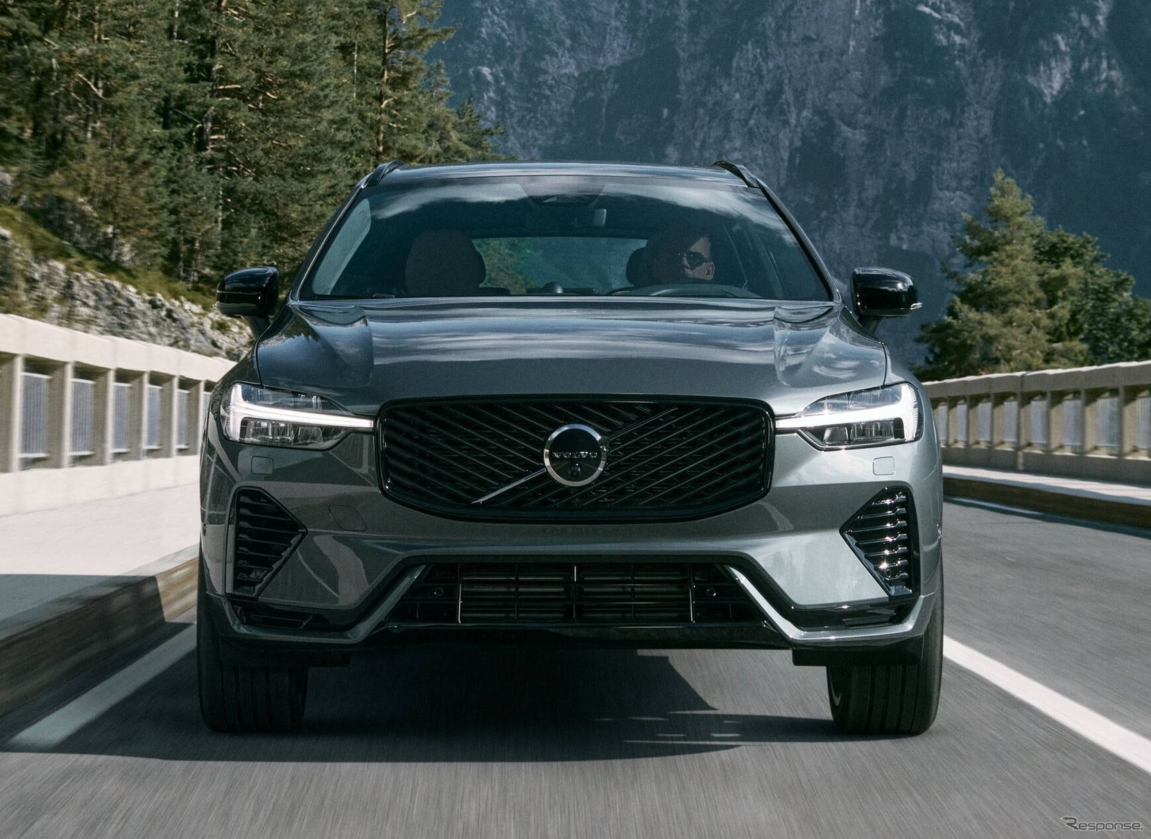 ボルボ『XC60』改良新型
