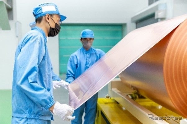 SKNXにおける銅箔製造工程の様子