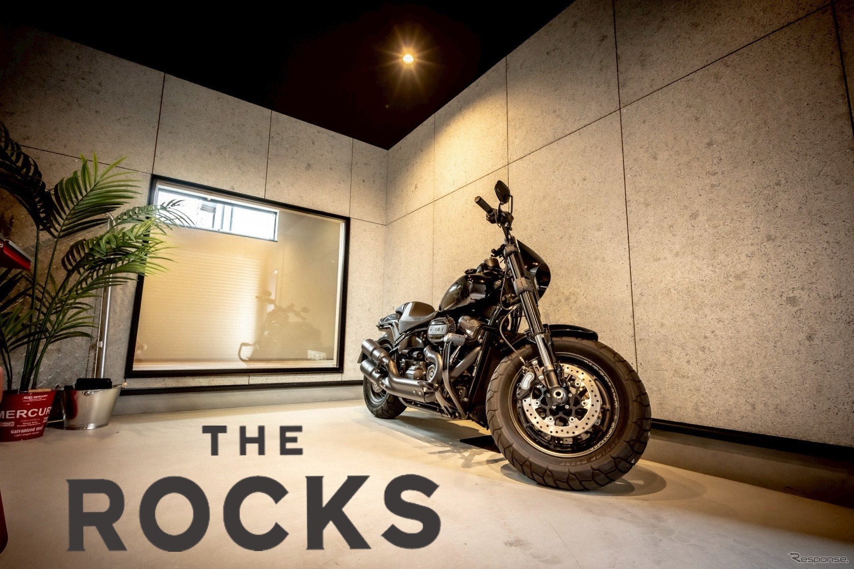 バイク専用ガレージ付き住宅「THE ROCKS」