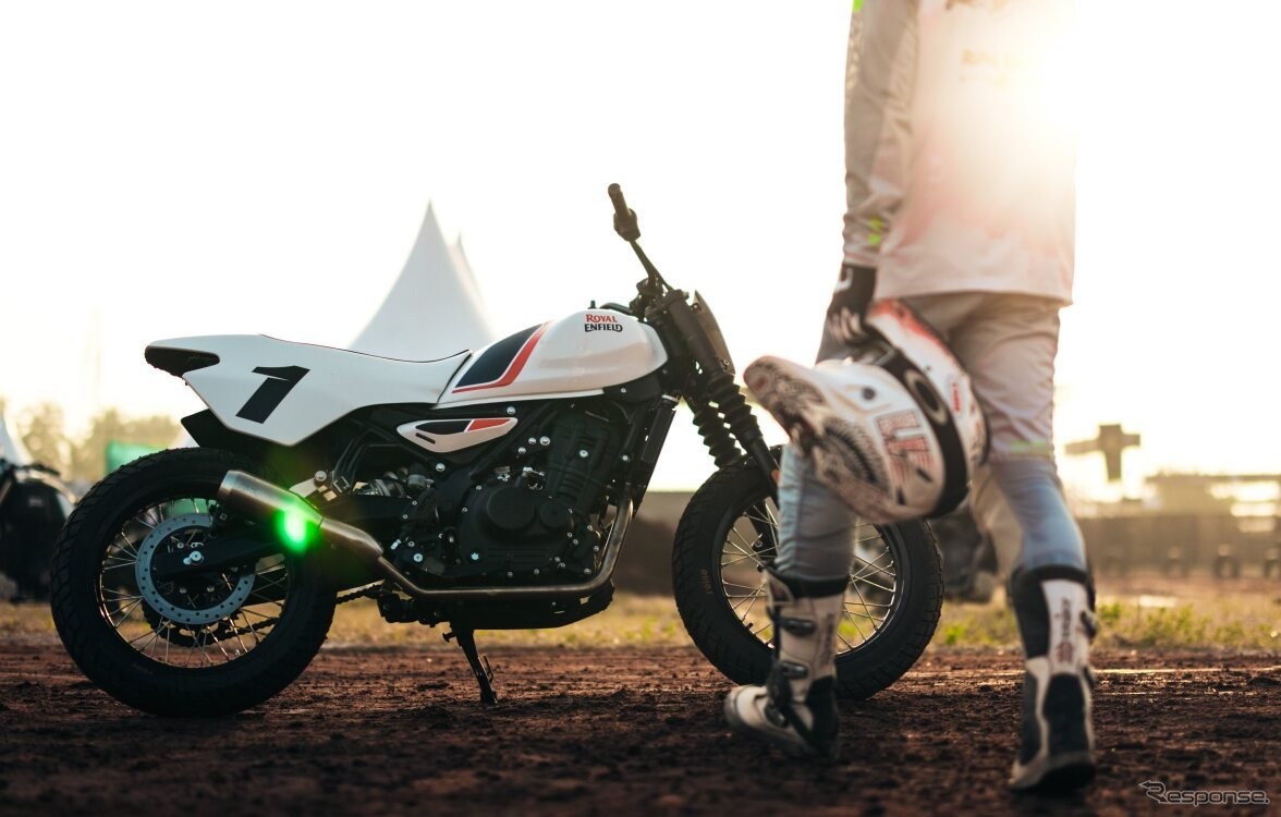 ロイヤルエンフィールドの新型フラットトラック専用バイク「FT450」