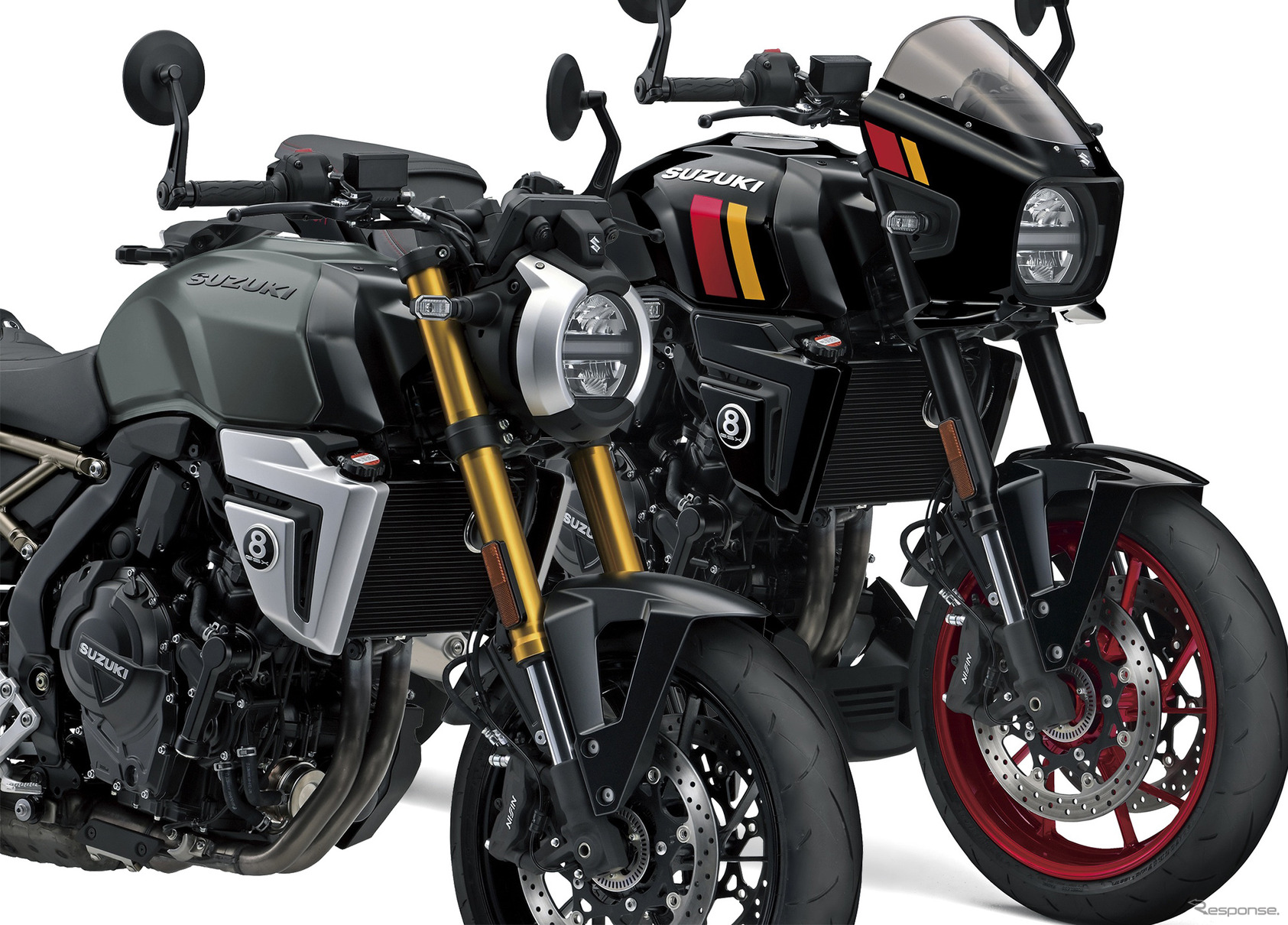 スズキの新型ネオレトロスポーツ『 GSX-8T』（手前）と『GSX-8TT』（奥）