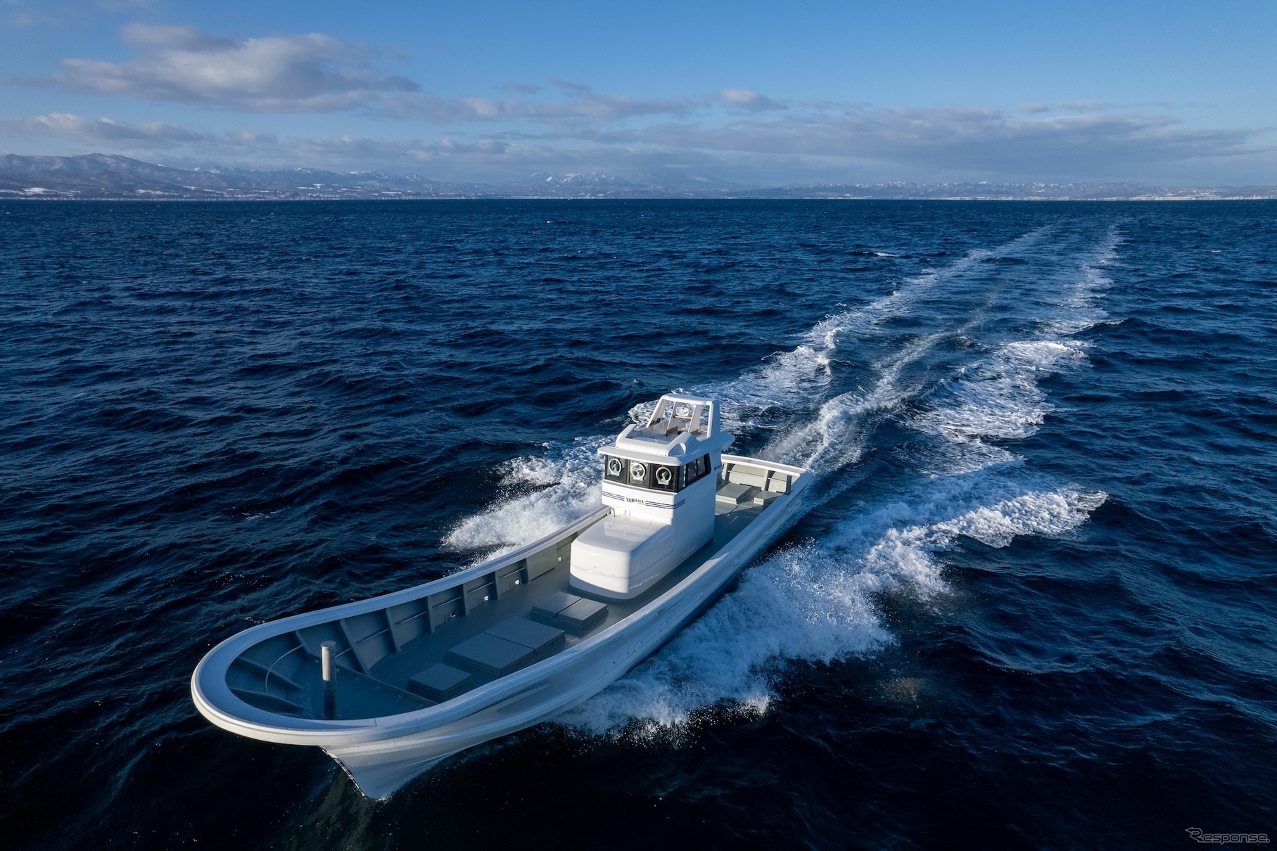 ヤマハ発動機の新型漁船「DY-48I-0A」