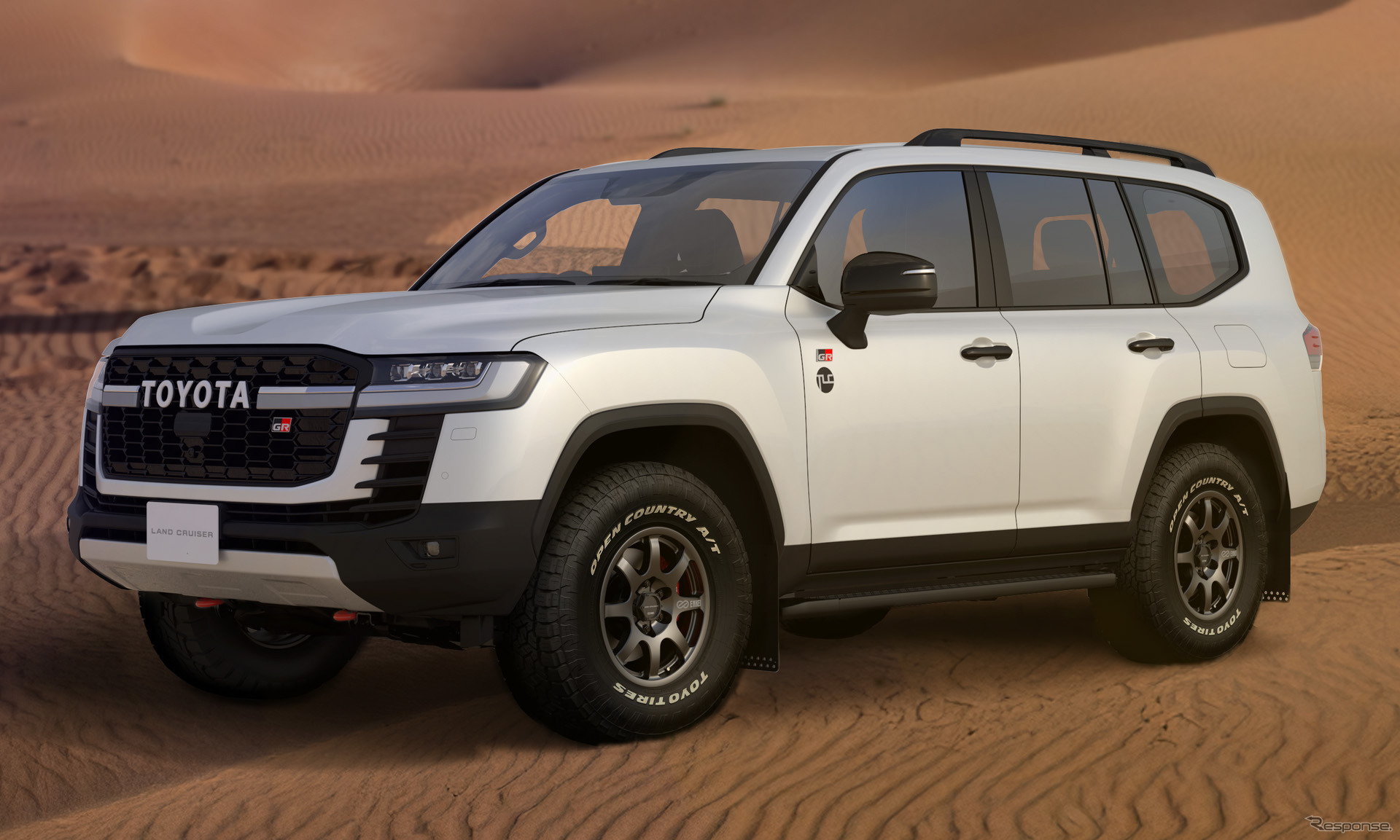 ダカールラリー市販車部門12連覇を記念した特別仕様車『ランドクルーザー300 RALLY RAID』