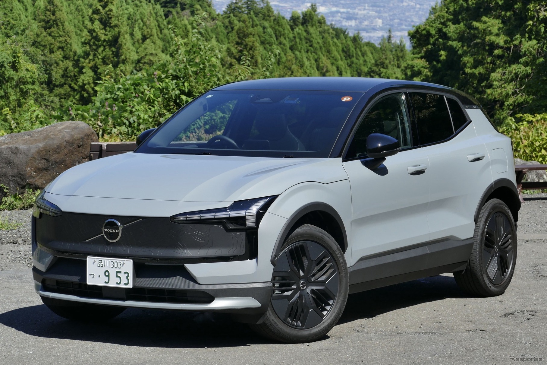 ボルボ EX30 Cross Country(クロスカントリー)