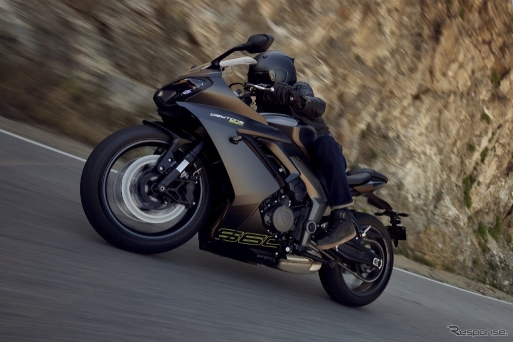 トライアンフ・デイトナ660