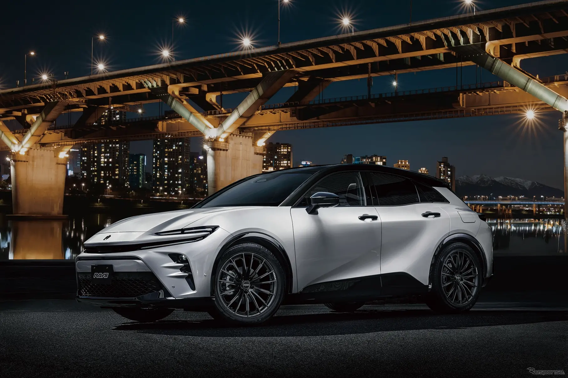 レイズ RSS RS VOGUE-SE ×TOYOTA クラウンスポーツ