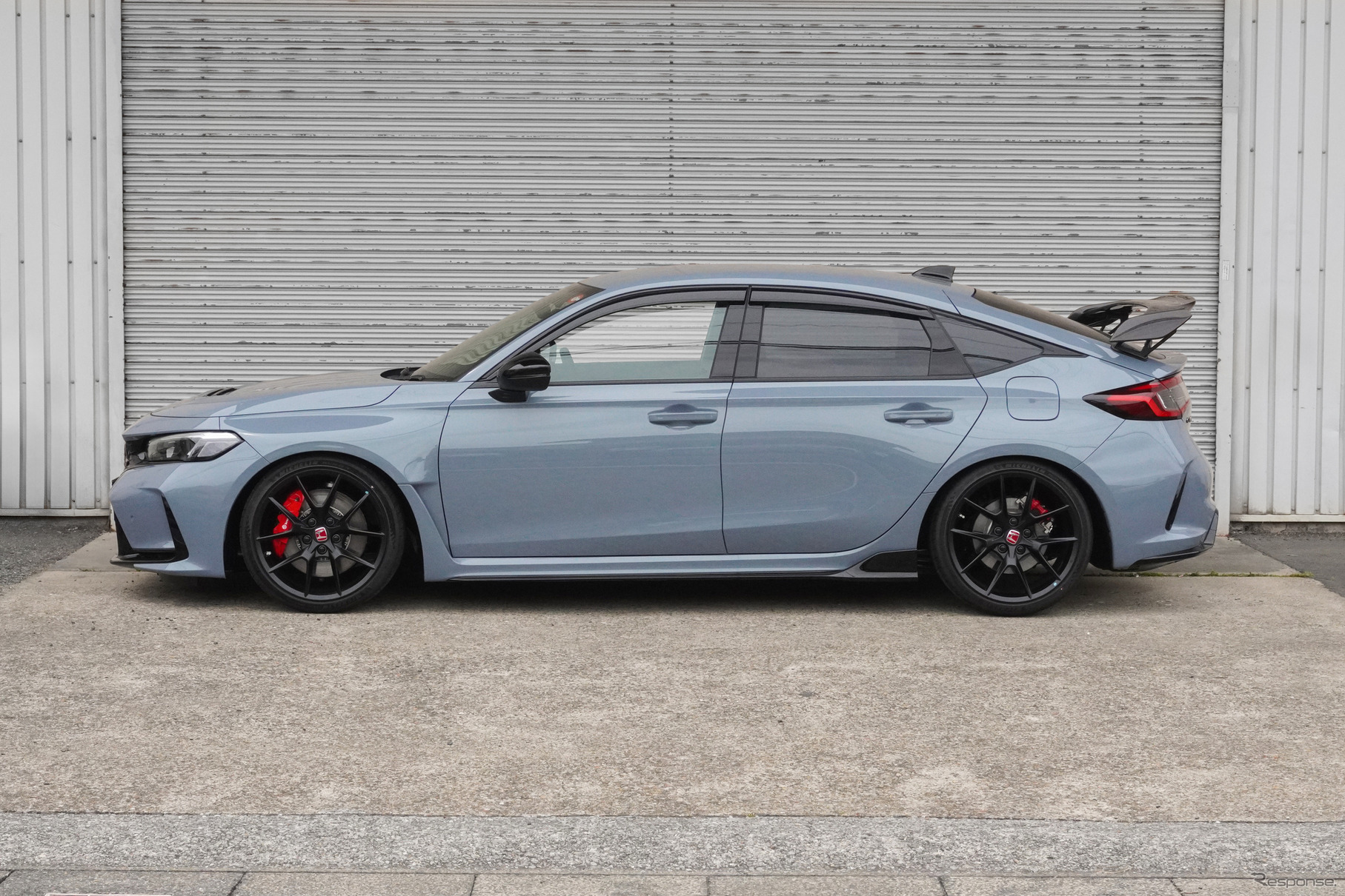 SpecS　ホンダ・シビックタイプR装着例（全下げ時：フロント 38mmダウン / リア 49mmダウン）