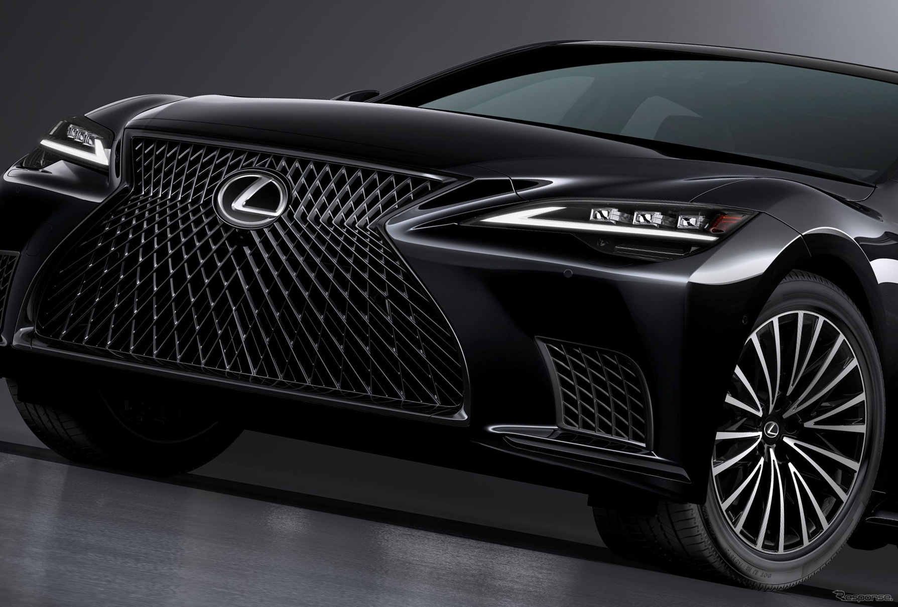 レクサス LS 500 AWD ヘリテージエディション（米国仕様）