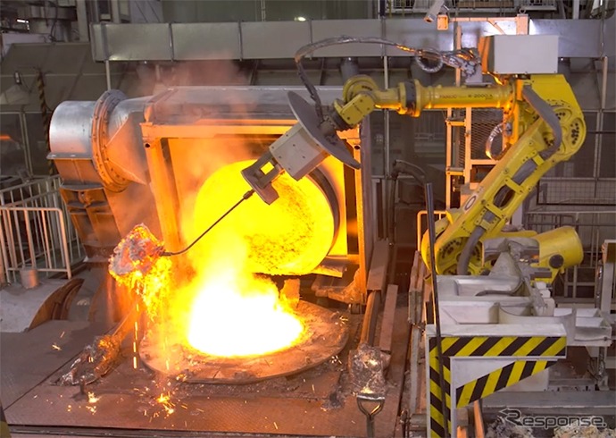 スズキの鋳鉄ノロ取りロボット技術