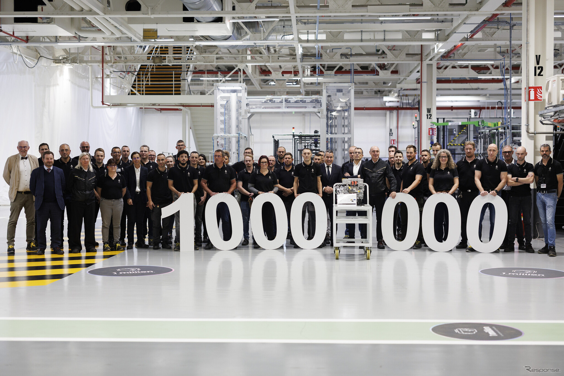 ルノーグループのアンペアがフランスのクレオン工場で電動モーターの累計生産台数が100万基に