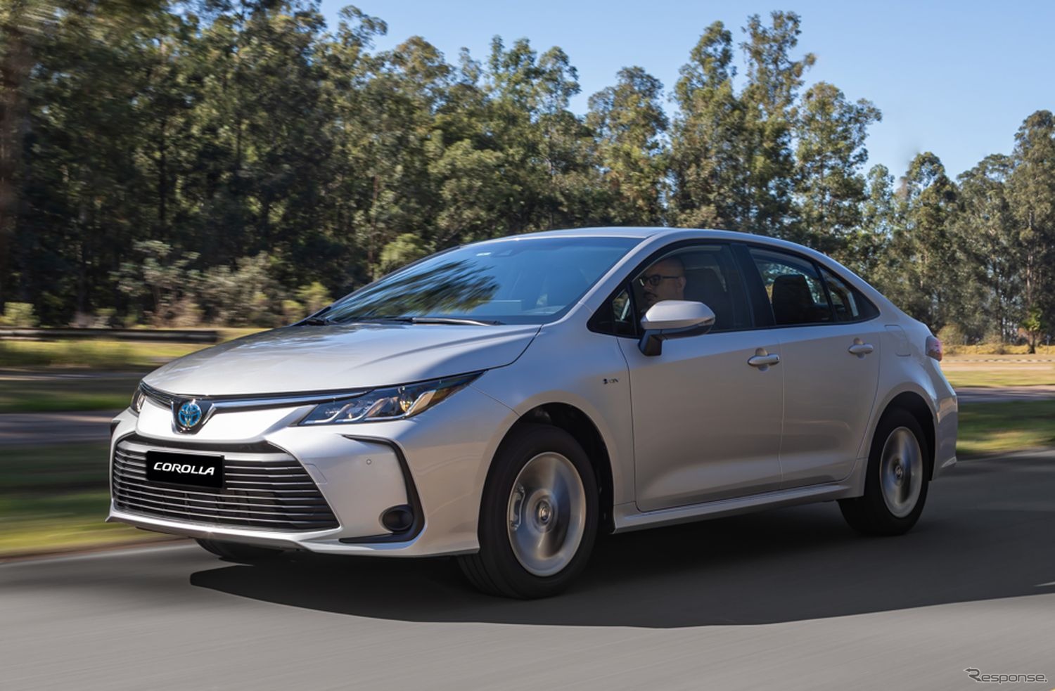 トヨタ・カローラ GLi ハイブリッド（ブラジル仕様）