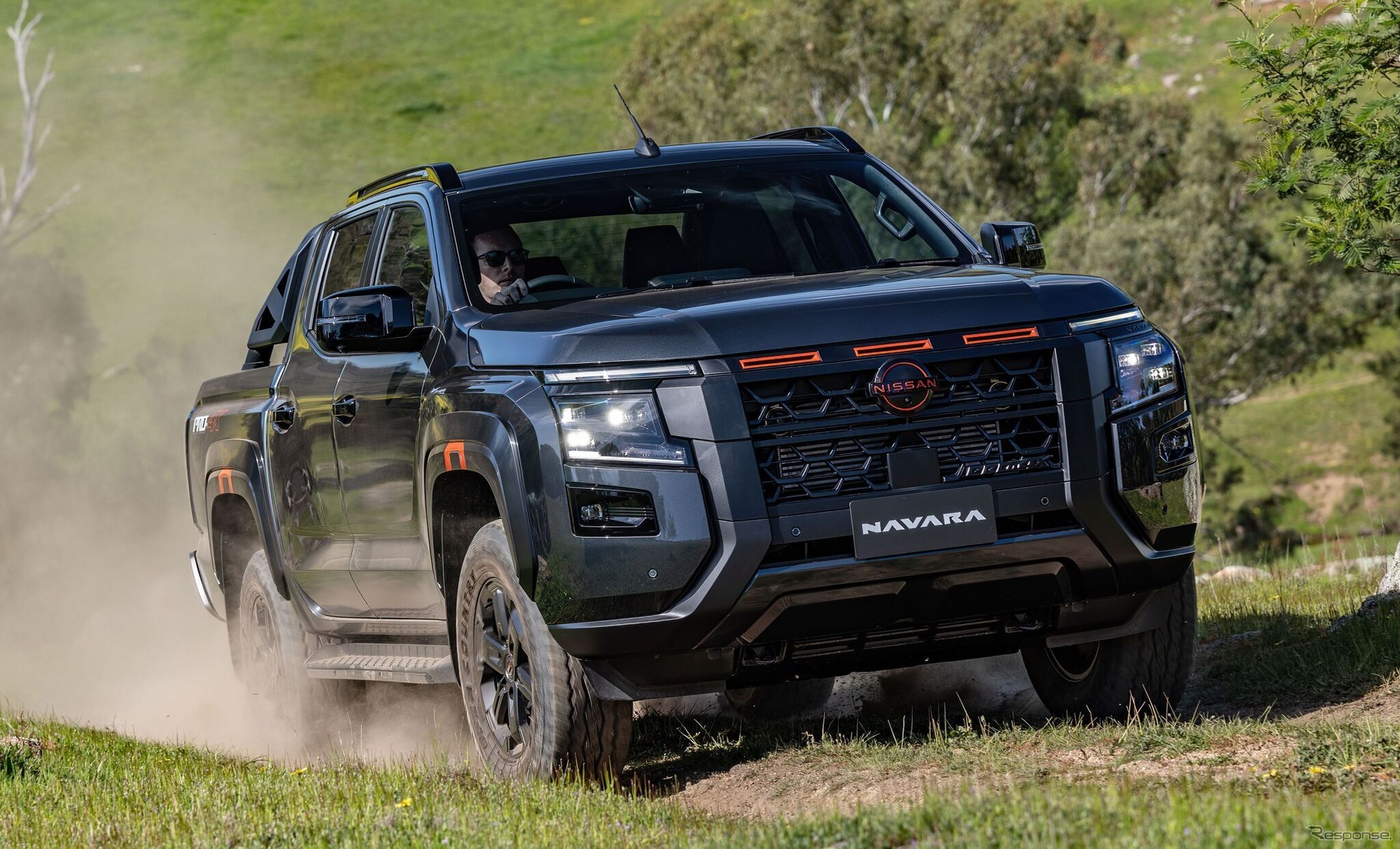 日産 ナバラ 新型