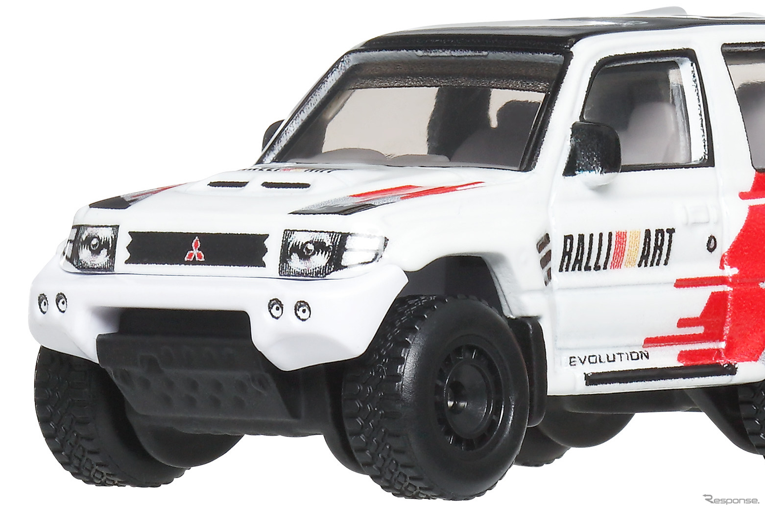 三菱 パジェロ エボリューション(11月29日発売)