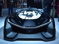 【CES16】FF ZERO1…最高速度320km/hのスーパーEV［写真蔵］ 画像