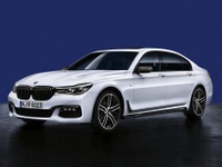 【東京オートサロン16】BMW、Mパフォーマンスパーツ装着の新型 7シリーズ など展示 画像