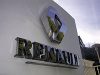 ルノー、仏当局が立ち入り調査…排ガス不正装置は発見されず 画像