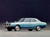 【歴代 スカイライン 写真蔵】ケンとメリーのスカイライン…4代目・C110系 画像