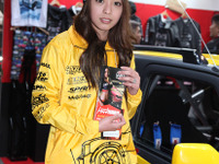 【東京オートサロン16】コンパニオン…キノクニエンタープライズ 画像