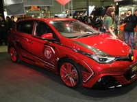 【東京オートサロン16】ジオニックトヨタ シャア専用 オーリスII［詳細画像］ 画像