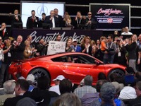 ホンダ NSX 新型、量産第一号車が1.4億円以上で落札 画像