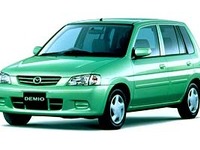 マツダ『デミオ』の1.3リットル車に爽やかなイメージの新色設定 画像