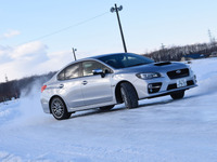 スバルAWD 雪上イッキ乗り…扱いやすさで抜きん出たのは「VTD」 画像