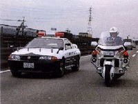 【新聞ウォッチ】「乗るなら……」標語頼り、東名高速本線上で飲酒検問 画像