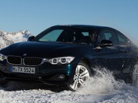 BMW 4シリーズ に新世代直6ターボの「440i」…326馬力に強化 画像