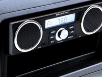 ビートソニック、3スピーカー内蔵の1DINデッキを発売…MP3再生対応 画像