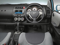 ホンダ  フィット 1.3AU に「HDDナビ・エディション」 画像