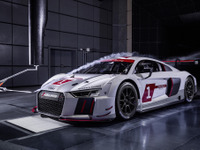 【SUPER GT】Audi Team Hitotsuyama、新型 R8 LMS & ダンロップでGT300王座ねらう 画像