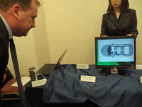 前後席の会話も盛り上がる？車内での音声認識を向上させる「VoCon SSE」披露…ニュアンス 画像