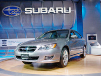 【デトロイトモーターショー07】レガシィはセダン、アウトバックはワゴン 画像