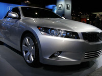 【デトロイトモーターショー07】アコードクーペ コンセプトは鷹の眼光 画像